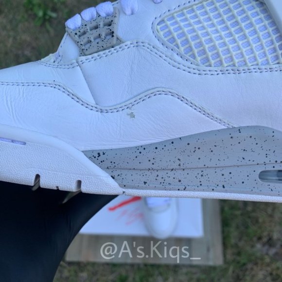 Air Jordan 4’s “Oreo 4’s” - Picture 2 of 10